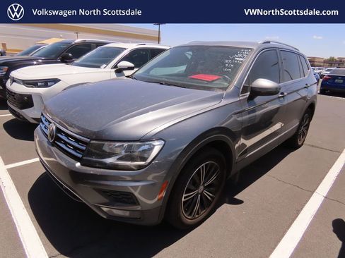 Used 2019 Volkswagen Tiguan SEL FWD image 1