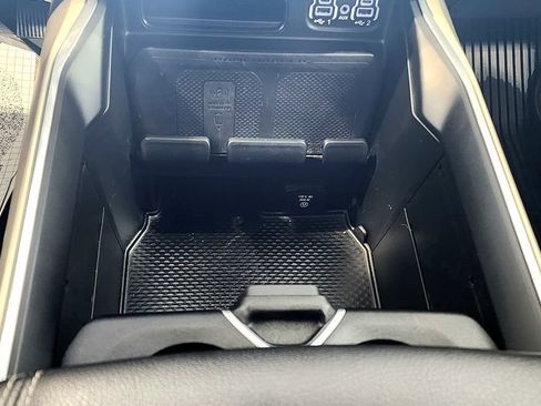 Used 2022 RAM 1500 Laramie image 22