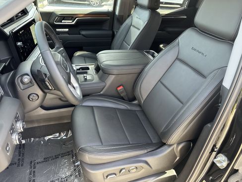 New 2025 GMC Sierra 1500 Denali w/ Denali Reserve Package image 22