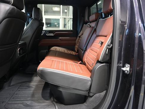 Used 2024 GMC Sierra 3500 Denali Ultimate image 18