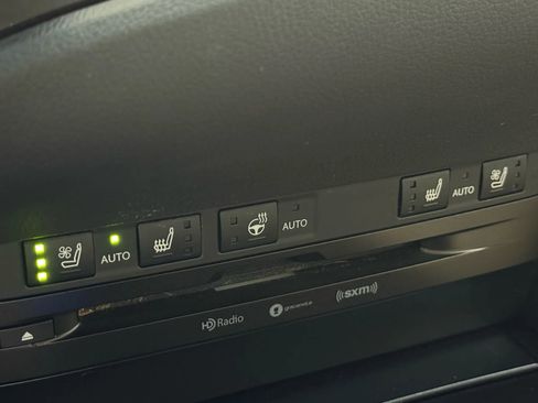 Used 2020 Lexus ES 350 w/ Premium Package image 43