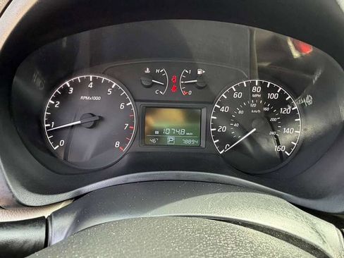 Used 2015 Nissan Sentra S image 27