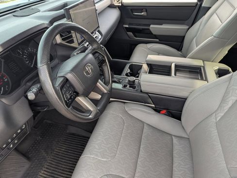 Used 2023 Toyota Tundra Limited image 22