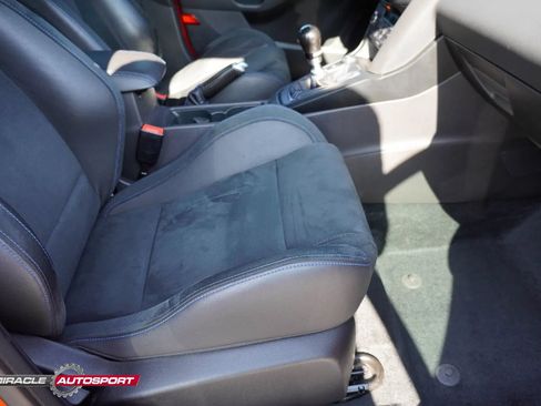 Used 2018 Ford Focus RS AWD/4WD image 32