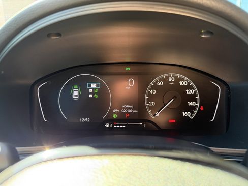 Used 2023 Honda Civic Sport image 19