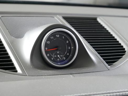 Used 2017 Porsche Macan S image 31