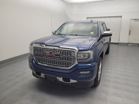 Used 2016 GMC Sierra 1500 Denali w/ Enhanced Driver Alert Package AWD/4WD image 15