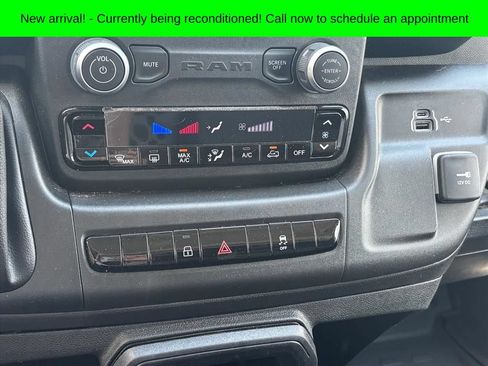 Used 2025 RAM ProMaster 2500 w/ U-Haul Equipment Group FWD image 18