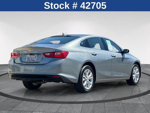 Used 2024 Chevrolet Malibu LT FWD image 3