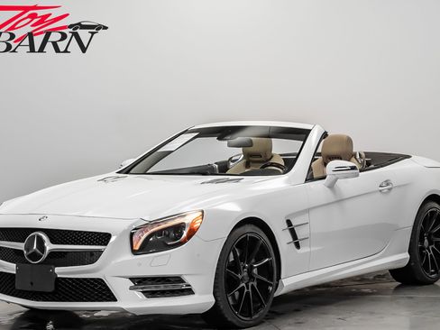 Used 2015 Mercedes-Benz SL 550 image 1