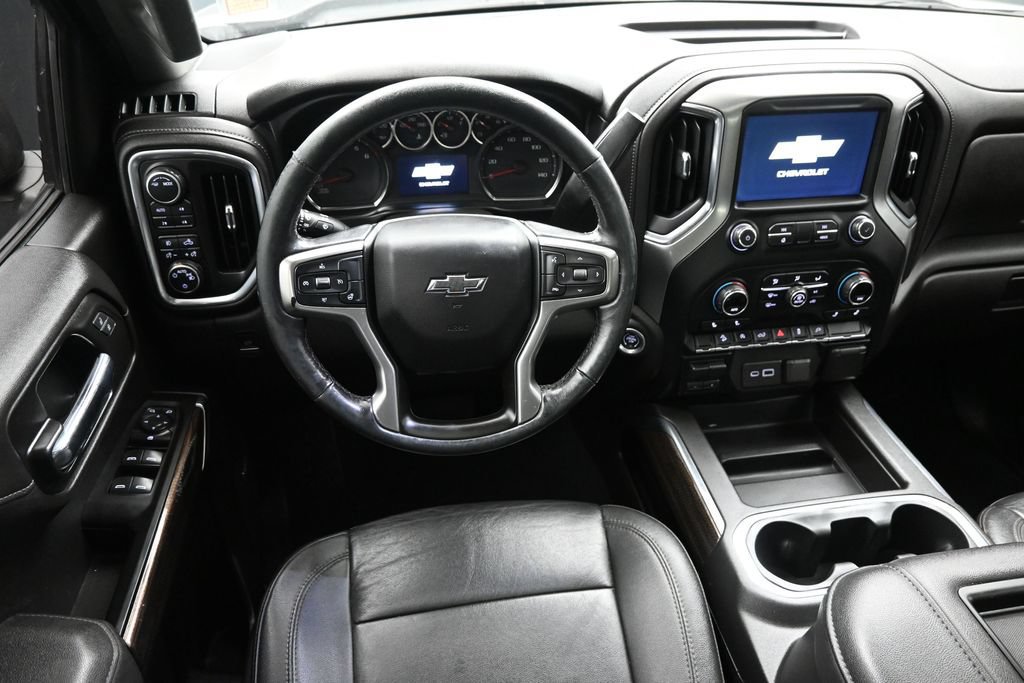 Used 2021 Chevrolet Silverado 1500 LT Trail Boss w/ Convenience Package II AWD/4WD image 4