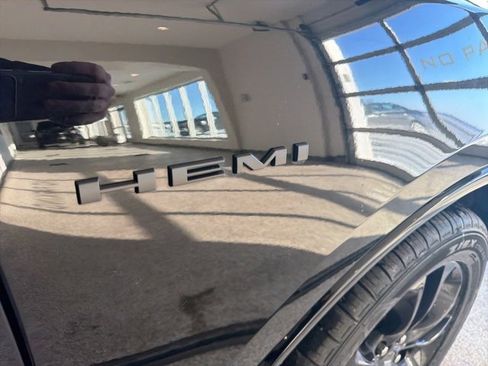 Used 2021 Dodge Durango R/T w/ Technology Group image 7