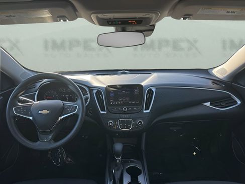 Used 2024 Chevrolet Malibu LT image 12