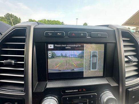 Used 2017 Ford F150 Platinum w/ Technology Package AWD/4WD image 29