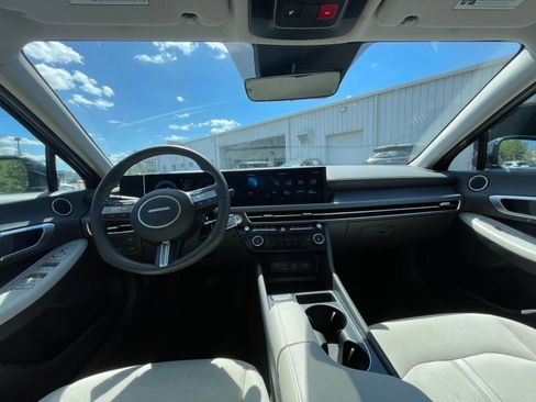 Used 2025 Hyundai Sonata SEL image 33