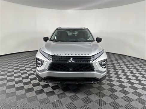 New 2025 Mitsubishi Eclipse Cross LE image 4