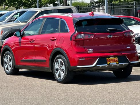 Used 2019 Kia Niro LX FWD image 5