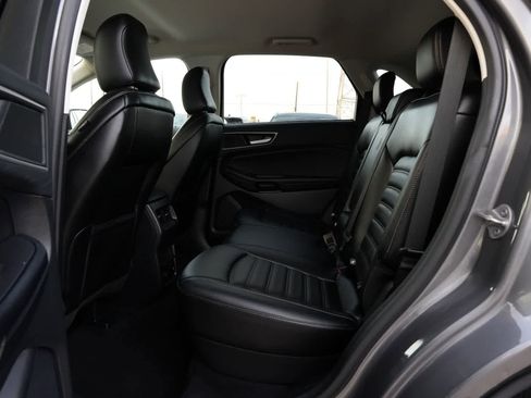 Used 2022 Ford Edge SEL w/ Convenience Package image 19