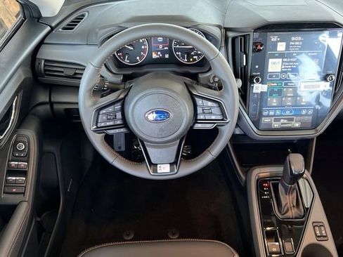 Used 2025 Subaru Crosstrek 2.5i Limited w/ Crosstrek Mirror Package image 12