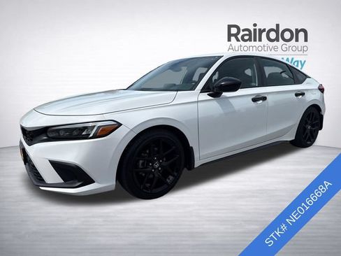 Used 2022 Honda Civic Sport image 3