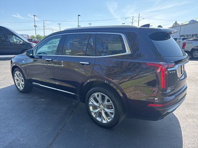 Used 2020 Cadillac XT6 Premium Luxury w/ Platinum Package AWD/4WD image 3