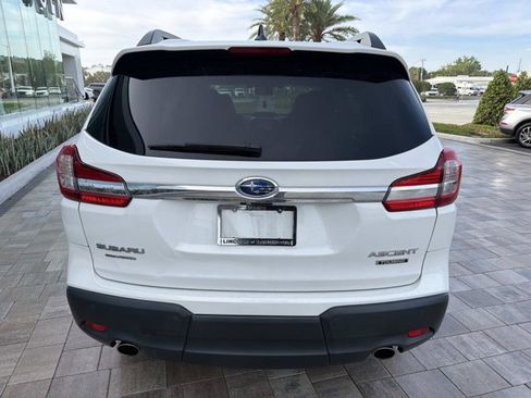 Used 2022 Subaru Ascent Touring AWD/4WD image 3