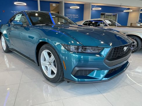 New 2026 Ford Mustang Coupe image 3