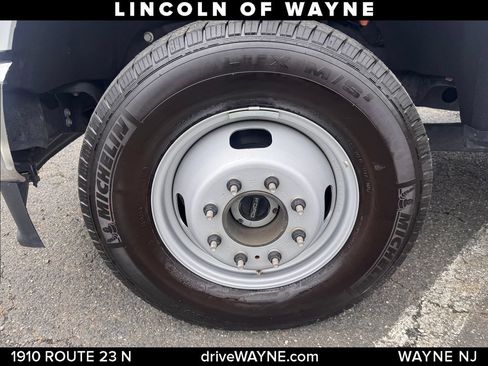 Used 2025 Ford F350 XLT AWD/4WD image 22