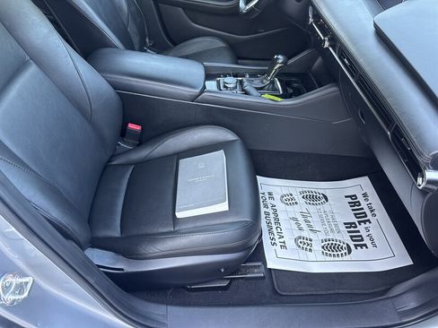 Used 2019 MAZDA MAZDA3 Sedan w/ Select Package FWD image 40
