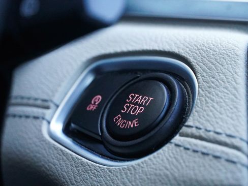 Used 2021 BMW X2 sDrive28i w/ Premium Package image 18