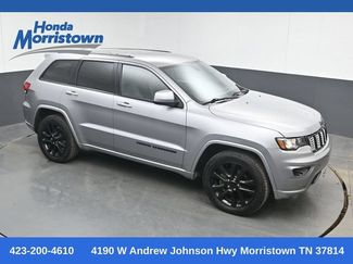 Used 2019 Jeep Grand Cherokee Altitude AWD/4WD video 1