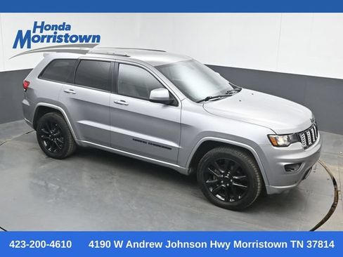 Used 2019 Jeep Grand Cherokee Altitude AWD/4WD image 1