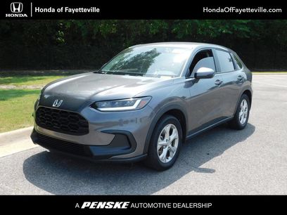 Used 2025 Honda HR-V LX