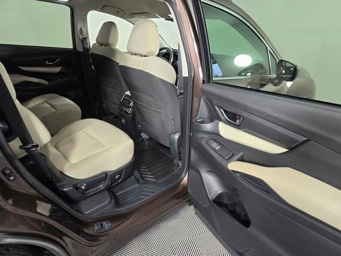 Used 2019 Subaru Ascent Premium image 13