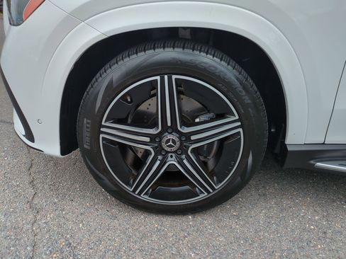 Certified 2025 Mercedes-Benz GLE 350 4MATIC image 10