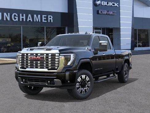 New 2026 GMC Sierra 2500 Denali w/ Denali Reserve Package AWD/4WD image 6