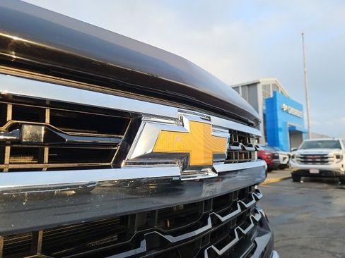 Certified 2024 Chevrolet Silverado 1500 LT w/ Convenience Package II image 16