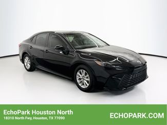 Used 2025 Toyota Camry LE FWD video 1