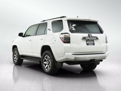 Used 2024 Toyota 4Runner TRD Off-Road AWD/4WD image 5