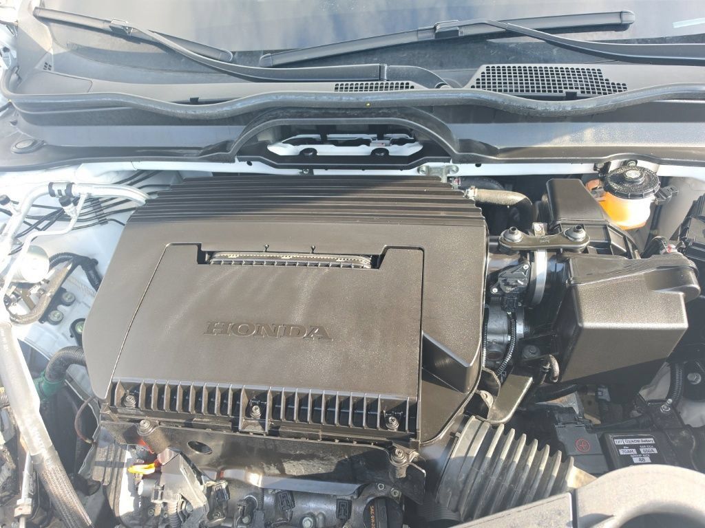 Certified 2025 Honda Pilot Touring image 12
