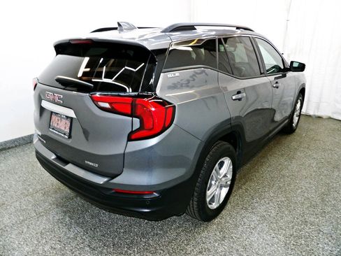 Used 2020 GMC Terrain SLE w/ Driver Convenience Package AWD/4WD image 6