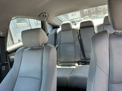 Used 2019 Honda Accord LX image 4