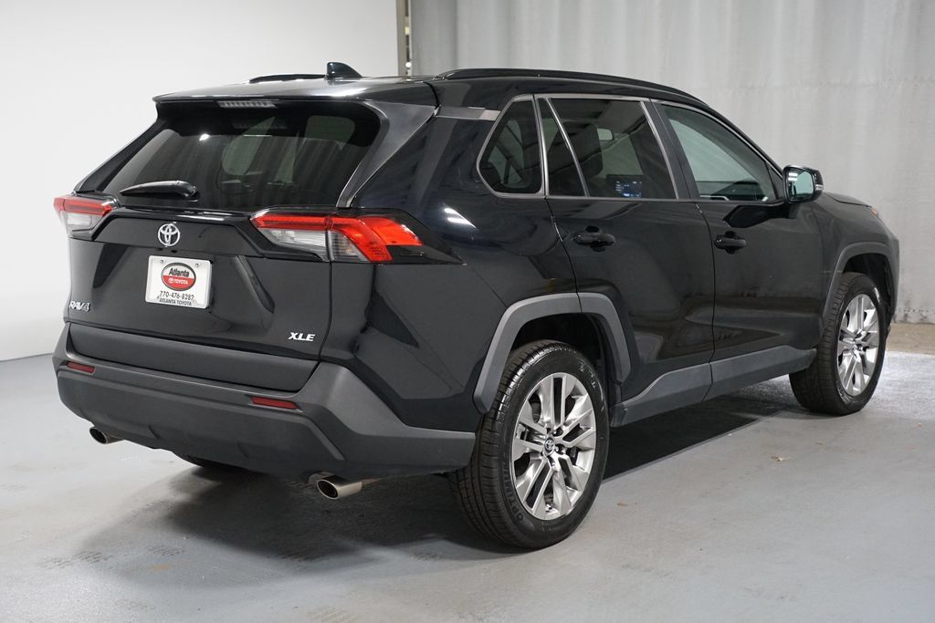 Certified 2019 Toyota RAV4 XLE Premium w/ Cold Weather Package FWD image 8