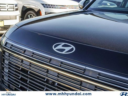 New 2026 Hyundai Palisade Limited FWD image 9