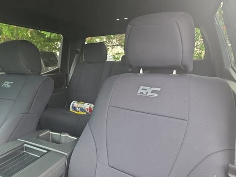 Used 2025 Toyota Tundra SR5 AWD/4WD image 15