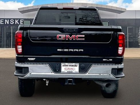 Used 2025 GMC Sierra 2500 SLE w/ SLE Value Package; image 5