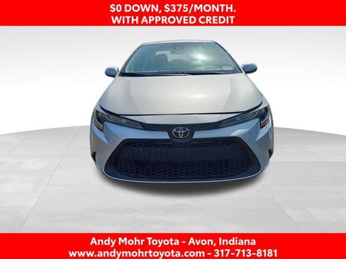 Used 2020 Toyota Corolla LE FWD image 3