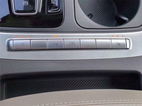 New 2026 Kia Carnival EX image 22