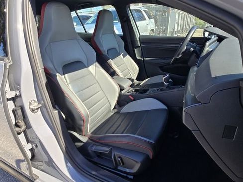 Certified 2022 Volkswagen GTI SE FWD image 16