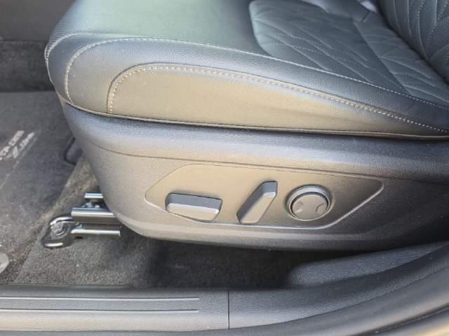 Certified 2024 Kia Sportage X-Line w/ X-Line Premium Package AWD/4WD image 16